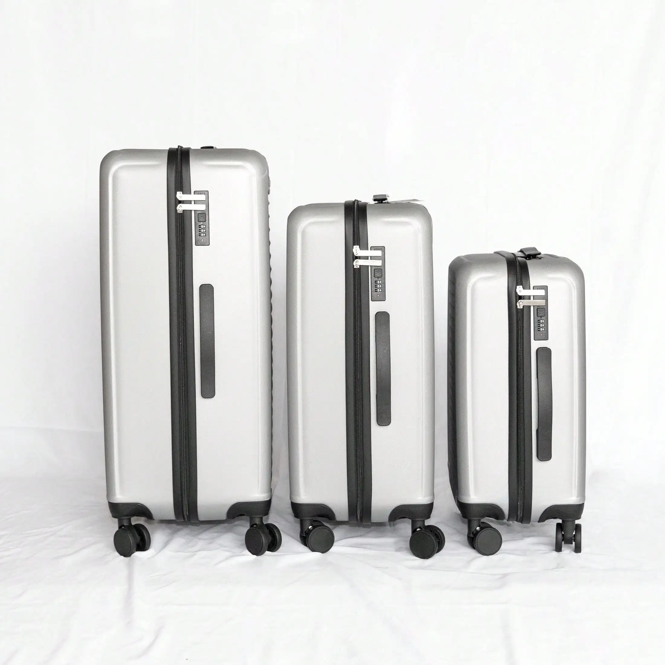 3 Piece Luggage Sets, Hard Shell Lightweight Carry On Suitcase with 360° Spinner Wheels, Durable Rolling Hardside Travel Suitcase Set for Men Women, 20/24/28 Inch Trolley Luggage for Business Vacation Trip